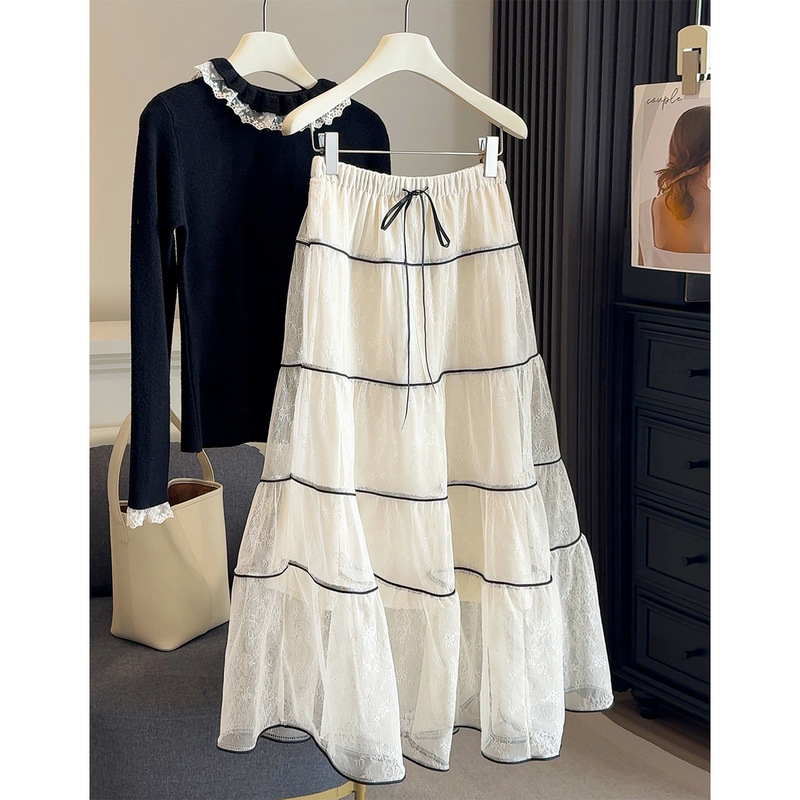 French-Style Romantic Lace Pleated Heavy-Duty Mid-Length Skirt for Women, Spring and Autumn Style, Elegant and Flowing A-Line Tiered Skirt French-Style Romantic Lace Pleated Heavy-Duty Mid-Length Skirt for Women, Spring and Autumn Style, Elegant and Flowing A-Line Tiered Skirt