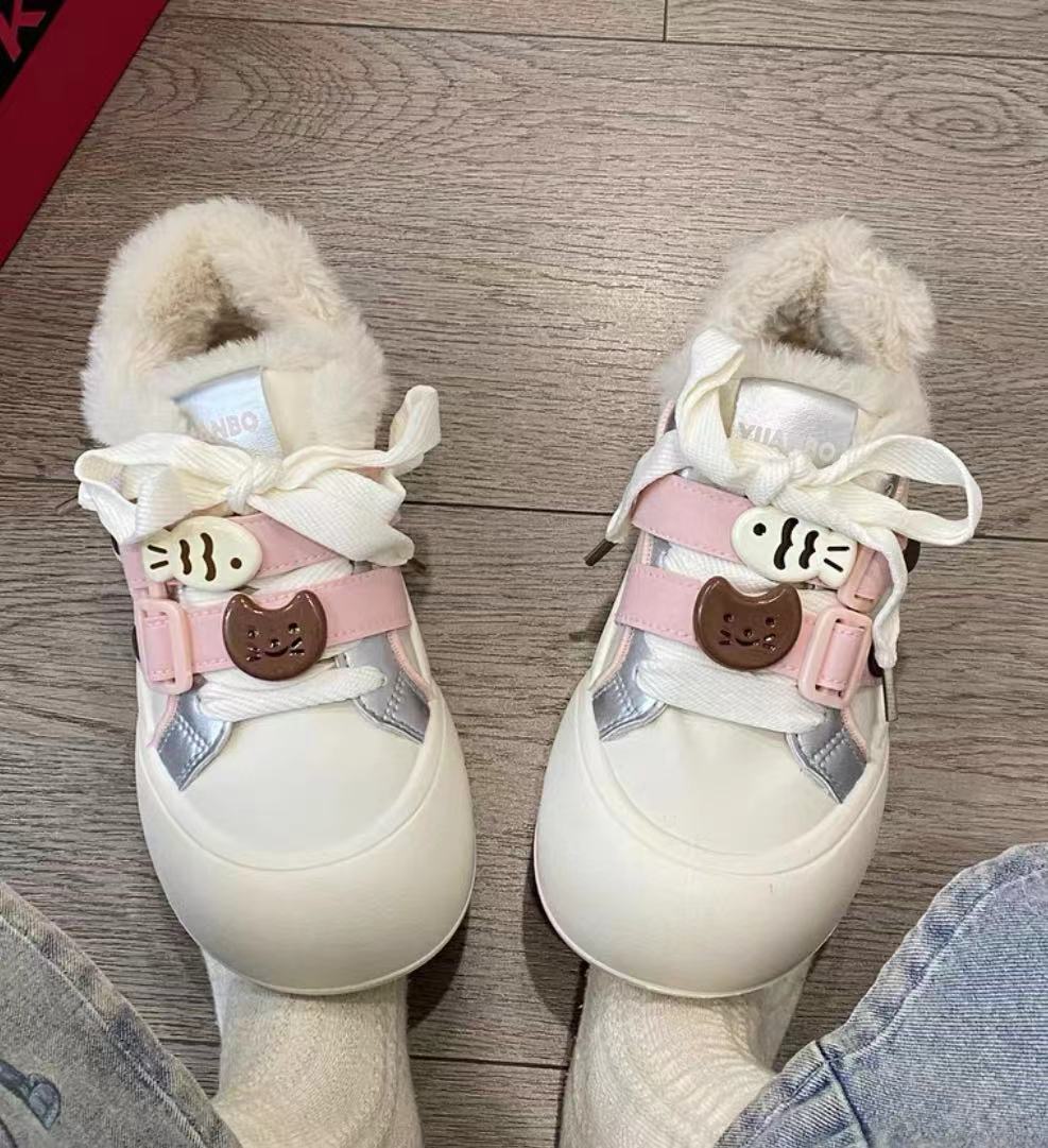 2025 primavera nuevas zapatillas de todo fósforo estudiantes zapatos de lona coreanos Harajuku de corte bajo zapatos blancos pequeños de nicho Yuanbo 1725 image 13