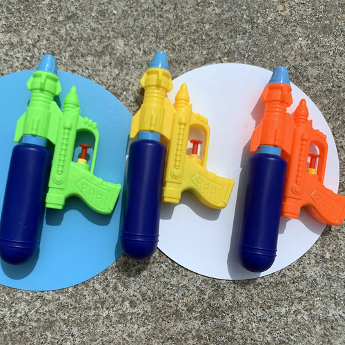 19CM children's independent small water gun new beach play baby bathroom parent-child interactive water gun toy wholesale