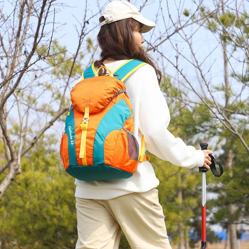 New cross-border outdoor hiking backpack, Korean version, casual large-capacity lockable double-shoulder bag for cycling and trekking, reduces load