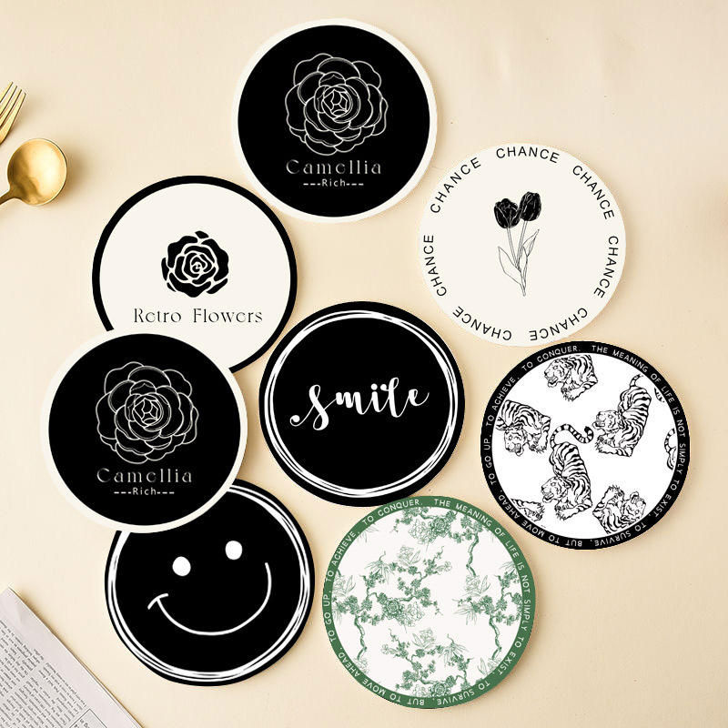 Simple round ins style household smiley coaster absorbent non-slip coaster office insulation pad round coaster