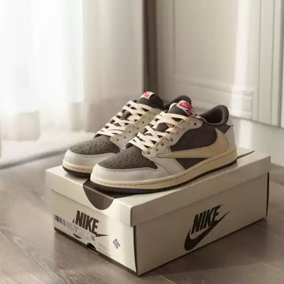 Putian Chunyuan AJ1 Barb Low-top Fujiwara TS Joint Lightning Basket Shoes Black Samurai Men's and Women's Casual sneaker