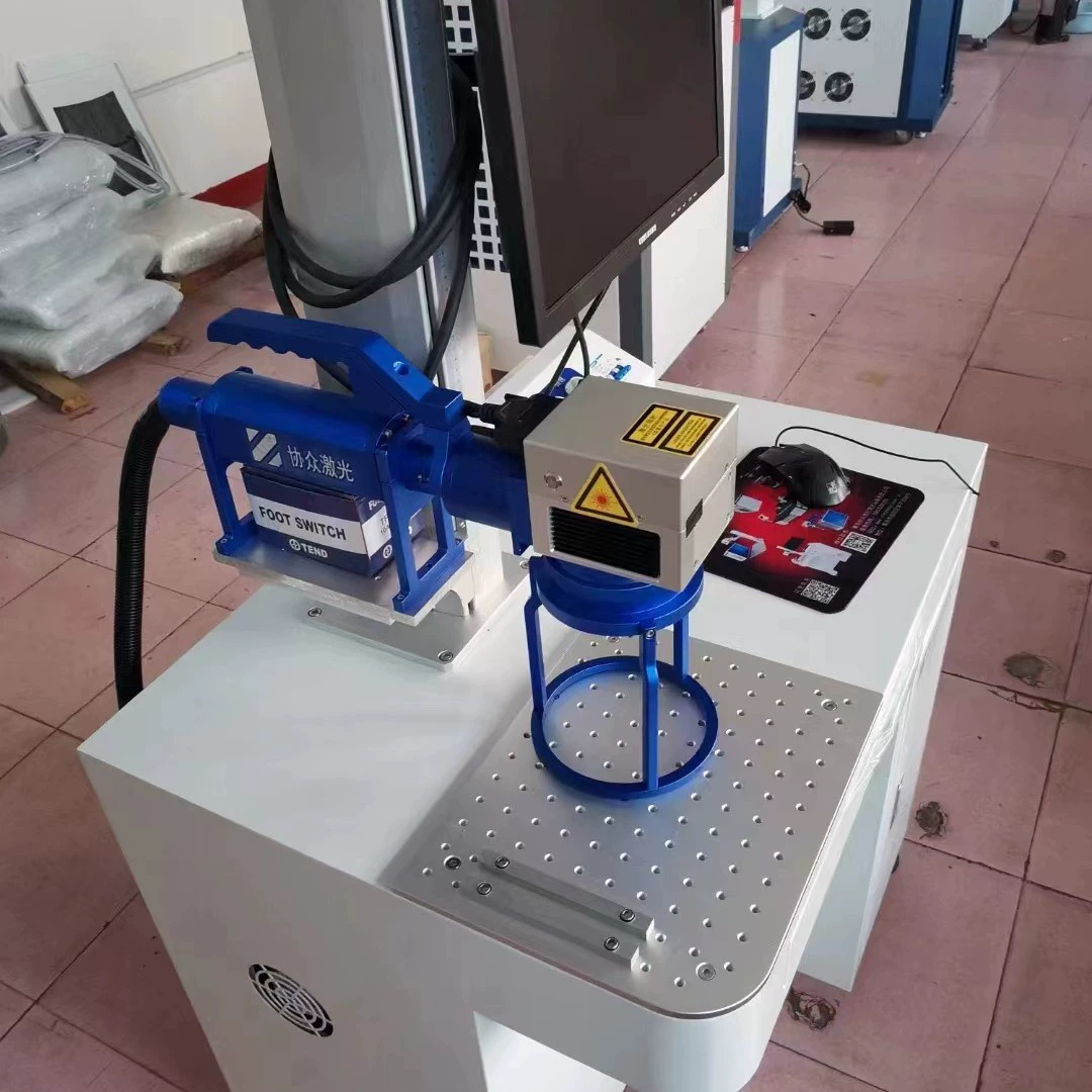 Лазерный маркировочный станок для гравировки алюминиевых табличек, нержавеющей стали, металла, QR-кодов с высокомощным волоконным лазером
