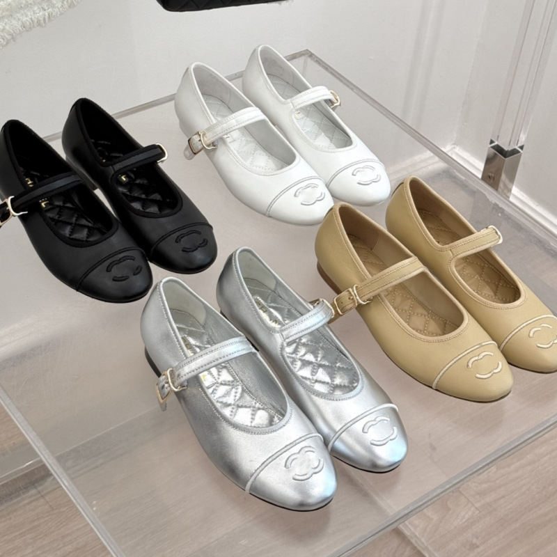 25 새로운 스타일 샤넬 스타일 빈티지 메리 제인 신발 여성용 버클 벨트 라운드 토 플랫 얕은 입 싱글 신발 발레 신발