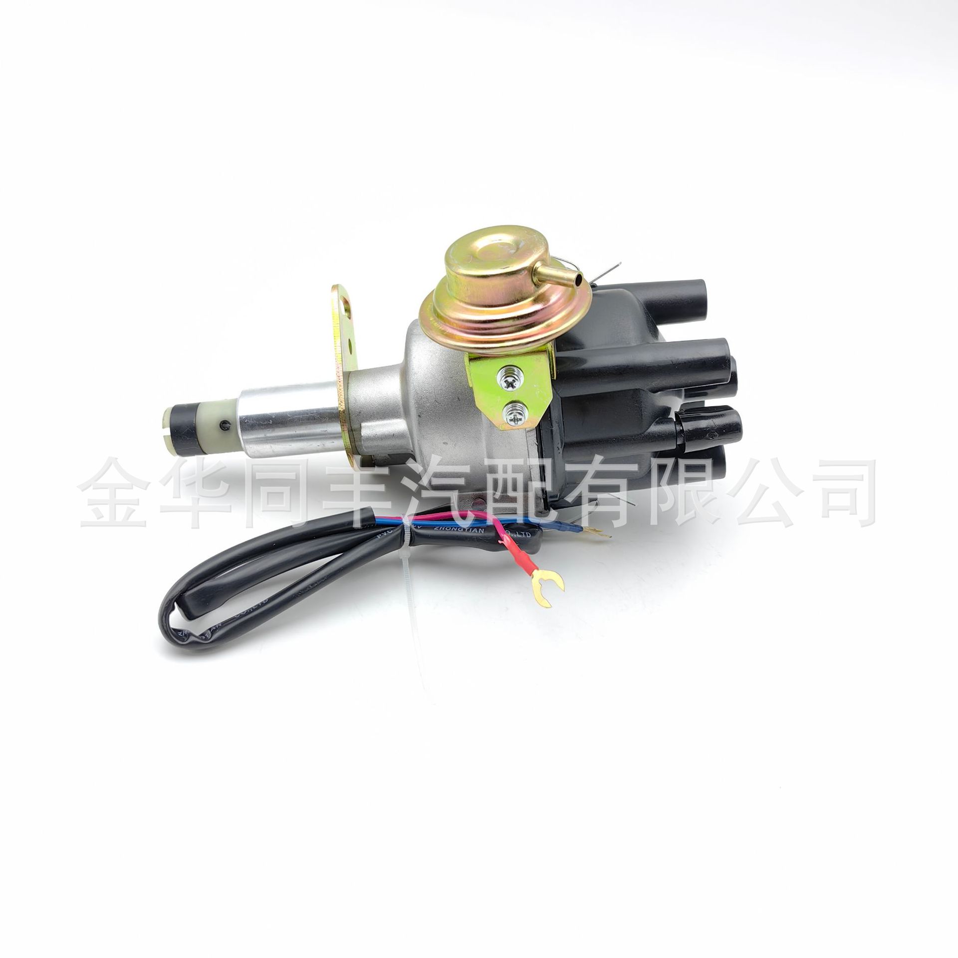 Cross-Border Applicable Nissan Nissan 720 Path 2.4L Z20 Distributor 22100-J1710 Digital*