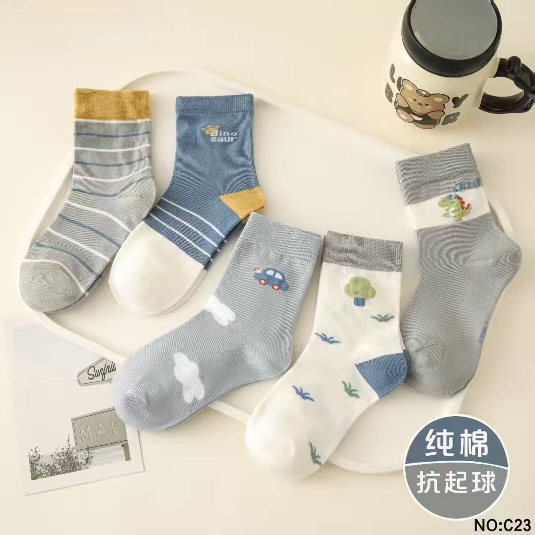 25秋冬款儿童中筒棉袜卡通图案宝宝袜舒适柔暖亲肤男童女童中腰袜