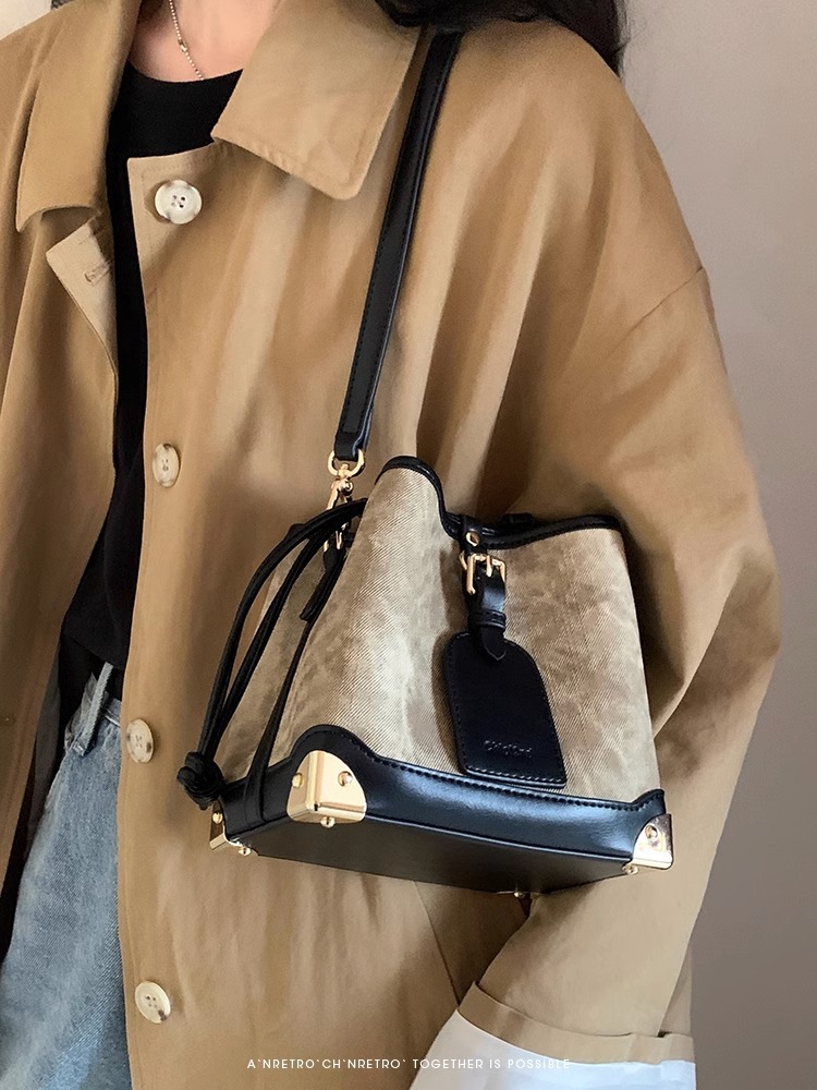 Nanfeng Chio2nd Ölgemälde Pavilion Bucket Bag Damen 2024 Neuer Stil High-End Western Style Single Shoulder Crossbody Bag_voghion.com