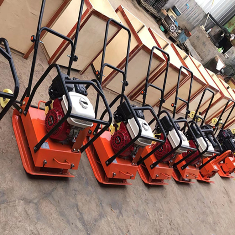 供应腾宇C90T单向振动平板夯 打夯机 源厂直供经久耐用