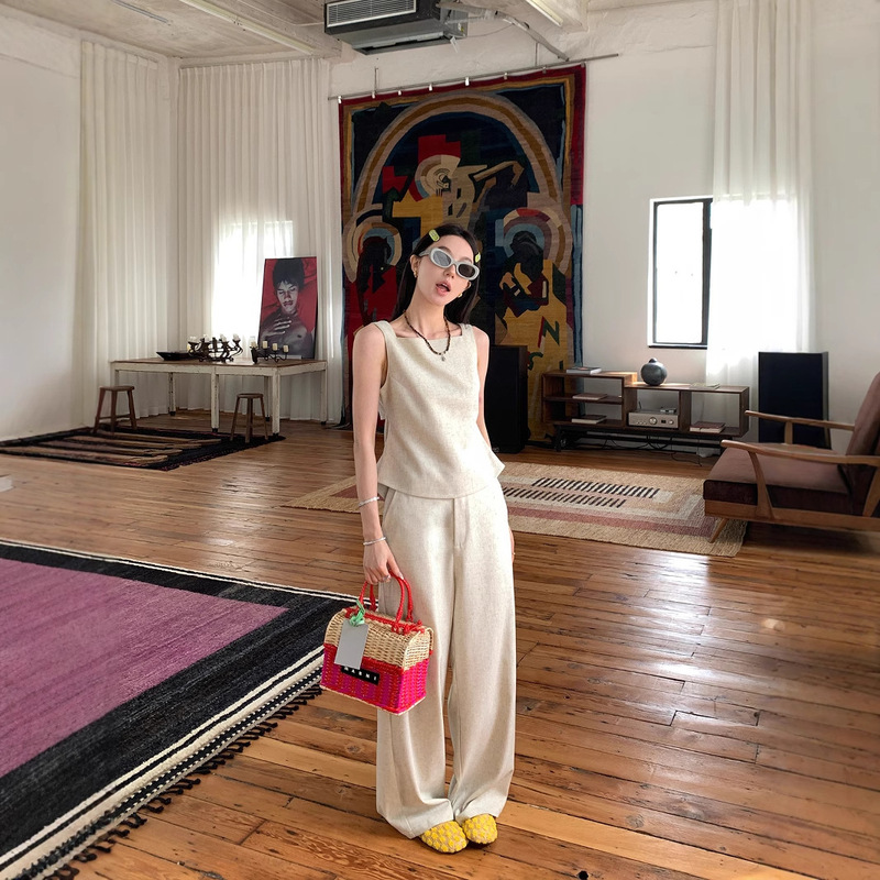 Ouyang Old Money Style Sleeveless Shirt Women's Summer Design Niche Retro Waist Tie Cut Out Top