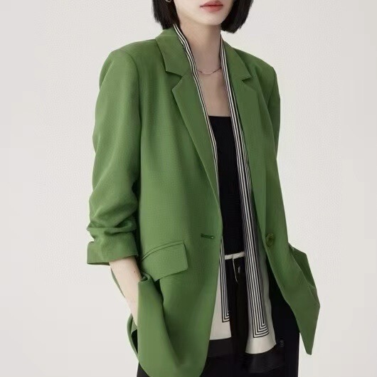 Italian HM acetate high-end women's blazer, Korean version, British style, stylish design, three-quarter sleeves, women's suit with minor imperfections Italian HM acetate high-end women's blazer, Korean version, British style, stylish design, three-quarter sleeves, women's suit with minor imperfections