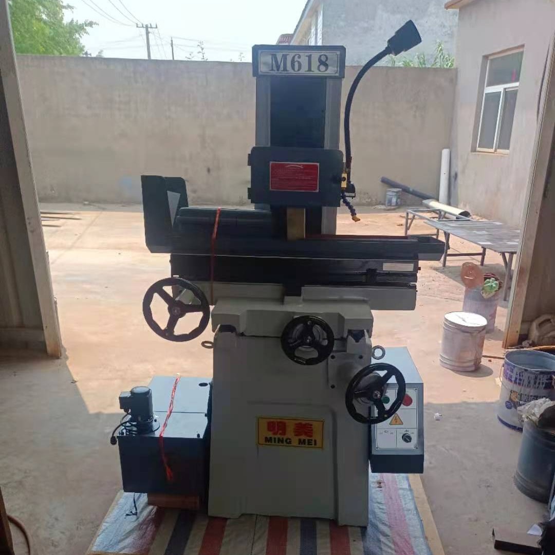 南通普通数显磨床 M618小型精密干湿两用手摇磨床