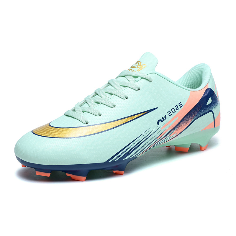 2025 nuevo transfronterizo para estudiantes de moda infantil zapatos de clavos largos zapatos de fútbol juvenil fábrica de zapatos de fútbol