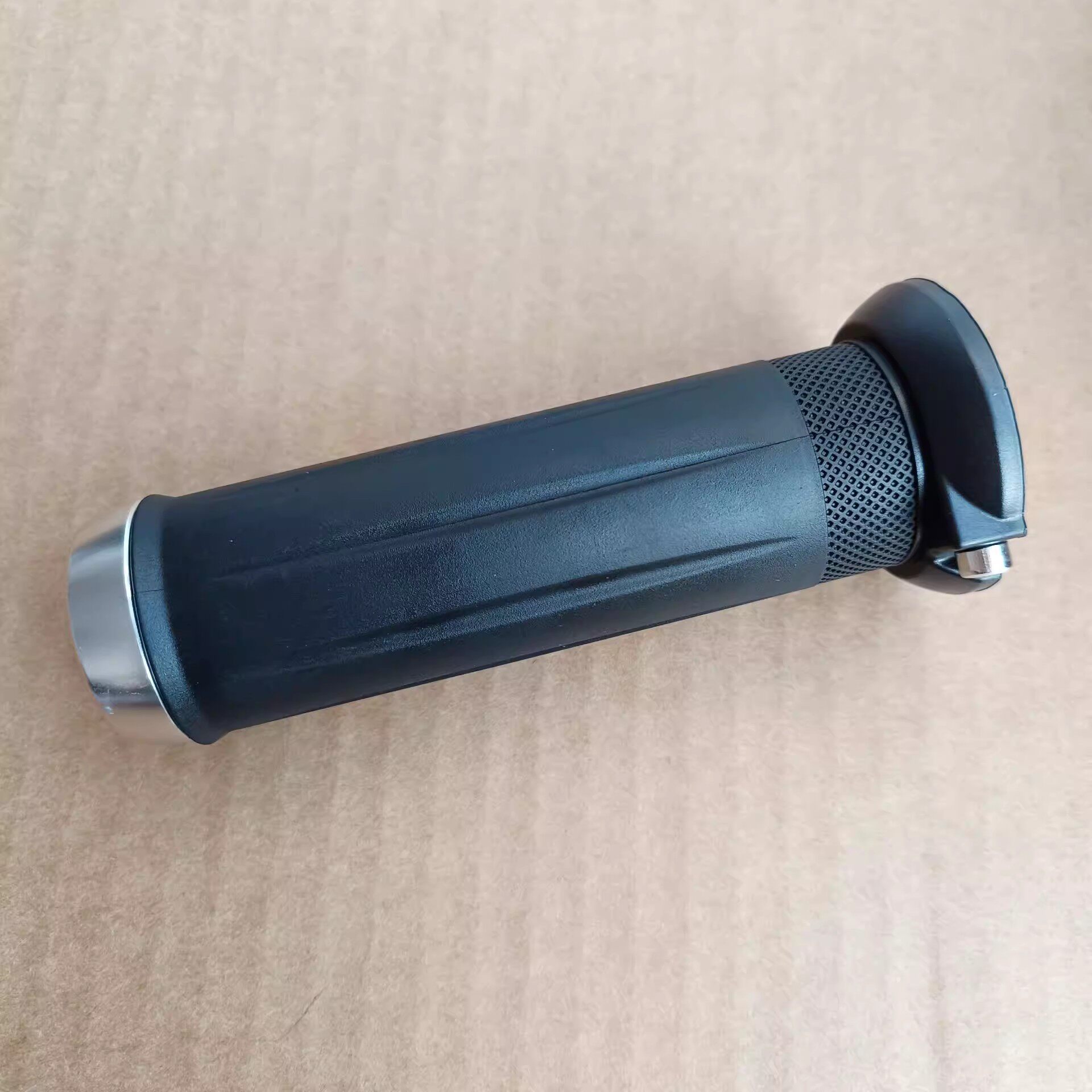 Suitable for Yadi, Aima, and Tailin electric vehicles, left-hand grip rubber, new national standard electric scooter left grip cover, electric motorcycle modification accessories