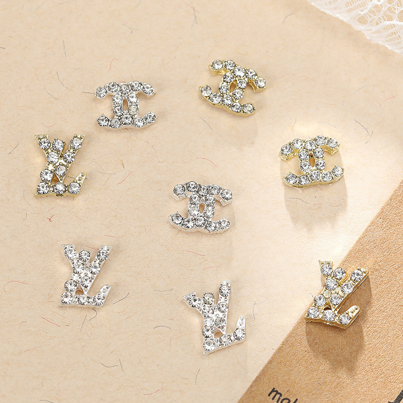 Cross-Border Three-Dimensional Full Diamond English Letter Nail Art Jewelry Super Flash Pointed Bottom Aurora Diamond Three-Dimensional Wearable Nail Nail Decoration Cross-Border Three-Dimensional Full Diamond English Letter Nail Art Jewelry Super Flash Pointed Bottom Aurora Diamond Three-Dimensional Wearable Nail Nail Decoration