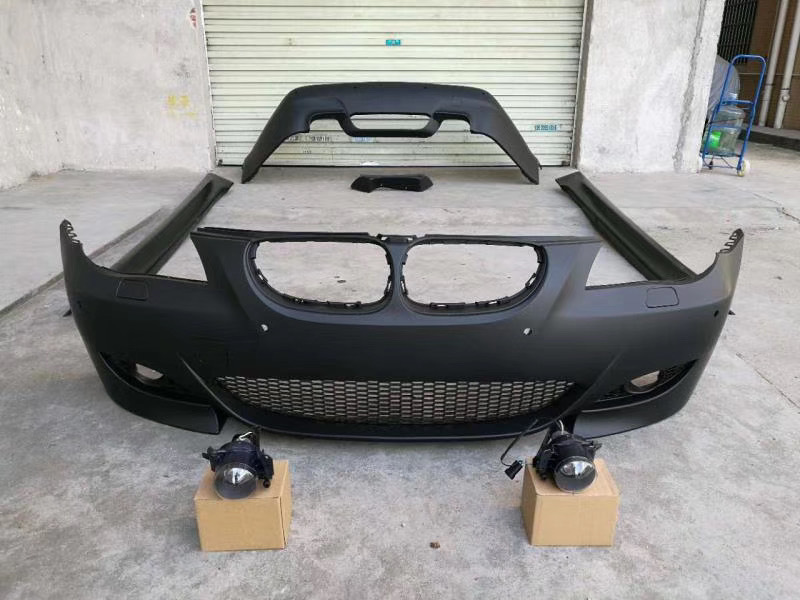 迪卡欣 – Body Kit for Big Surrounded - unpainted-m5-frontrearsides-pp-injection
