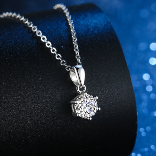 Pure Silver Necklace for Women 1 Carat Moissanite Classic Six-Claw Pendant Necklace Diamond Clavicle Factory Direct Sale One Piece Shipping