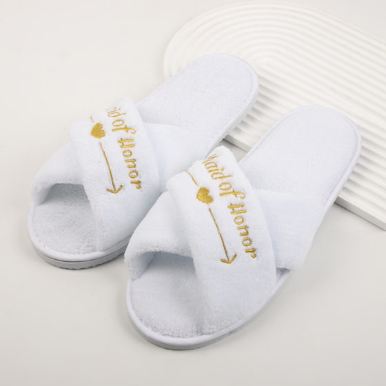 Hotel hotel room disposable slippers bright face English letters embroidered cross bridesmaid bride slippers wholesale