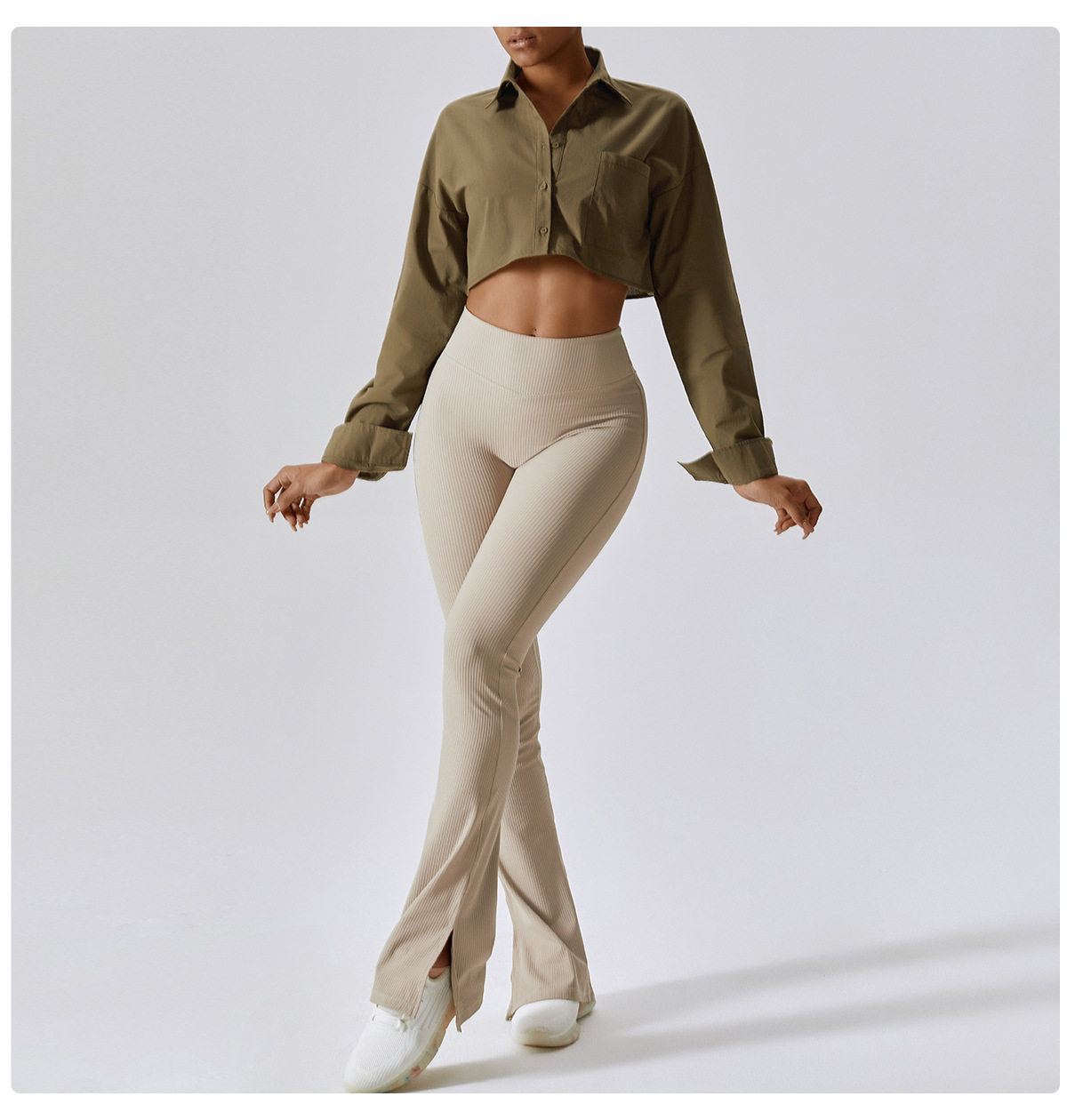 6 model display-BCX8016_06.jpg