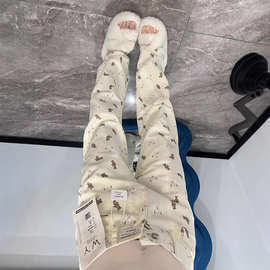 美式复古小熊印花直筒牛仔裤女秋冬爆款小众设计感宽松显瘦阔腿裤
