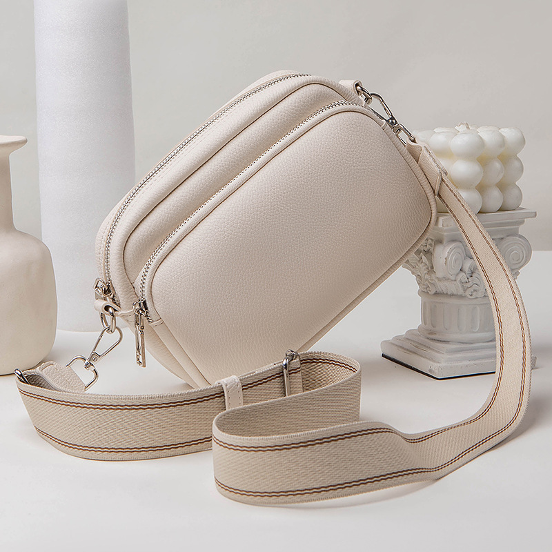 In-Stock Wholesale Women's Bags 2025 New Models Cross-Border Trade Large Capacity Crossbody Small Bag Women's Single Shoulder Small Square Bag
