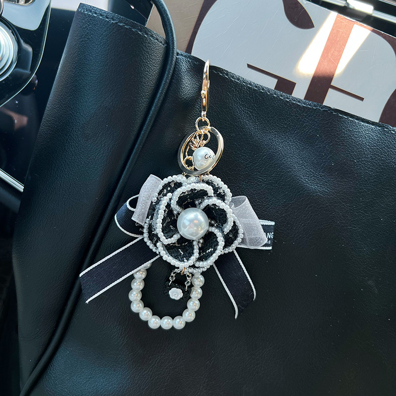 b88f7e92070122689e2f332c43bef1