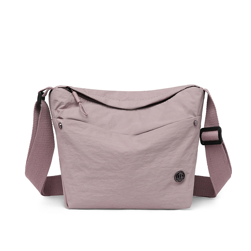 Cross-border 2024 nuevo bolso de tela explosivo temperamento de moda bolso de mensajero casual otoño e invierno bolso femenino de gran capacidad para desplazamientos