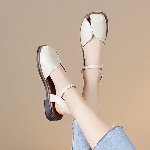 Summer Baotou flat sandals with low heel, one-strap retro comfortable sandals with soft soles, loafers 2025 shallow mouth single shoes