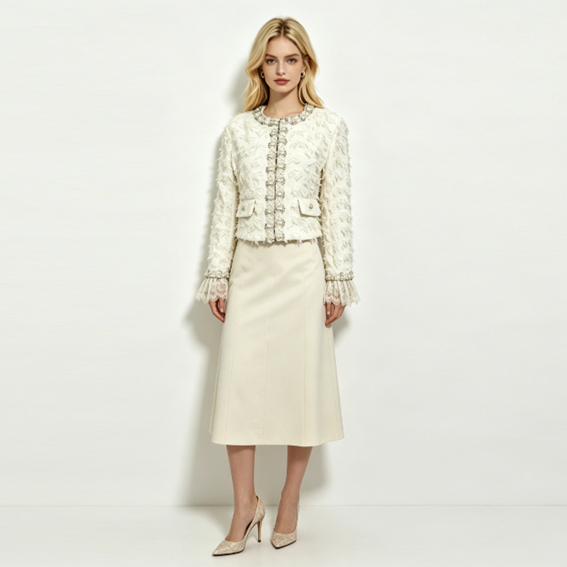2026 High-End Spring and Autumn New Women's Fashion Chanel-Style Heavy Beading Lace Patchwork Tweed Jacket Coat