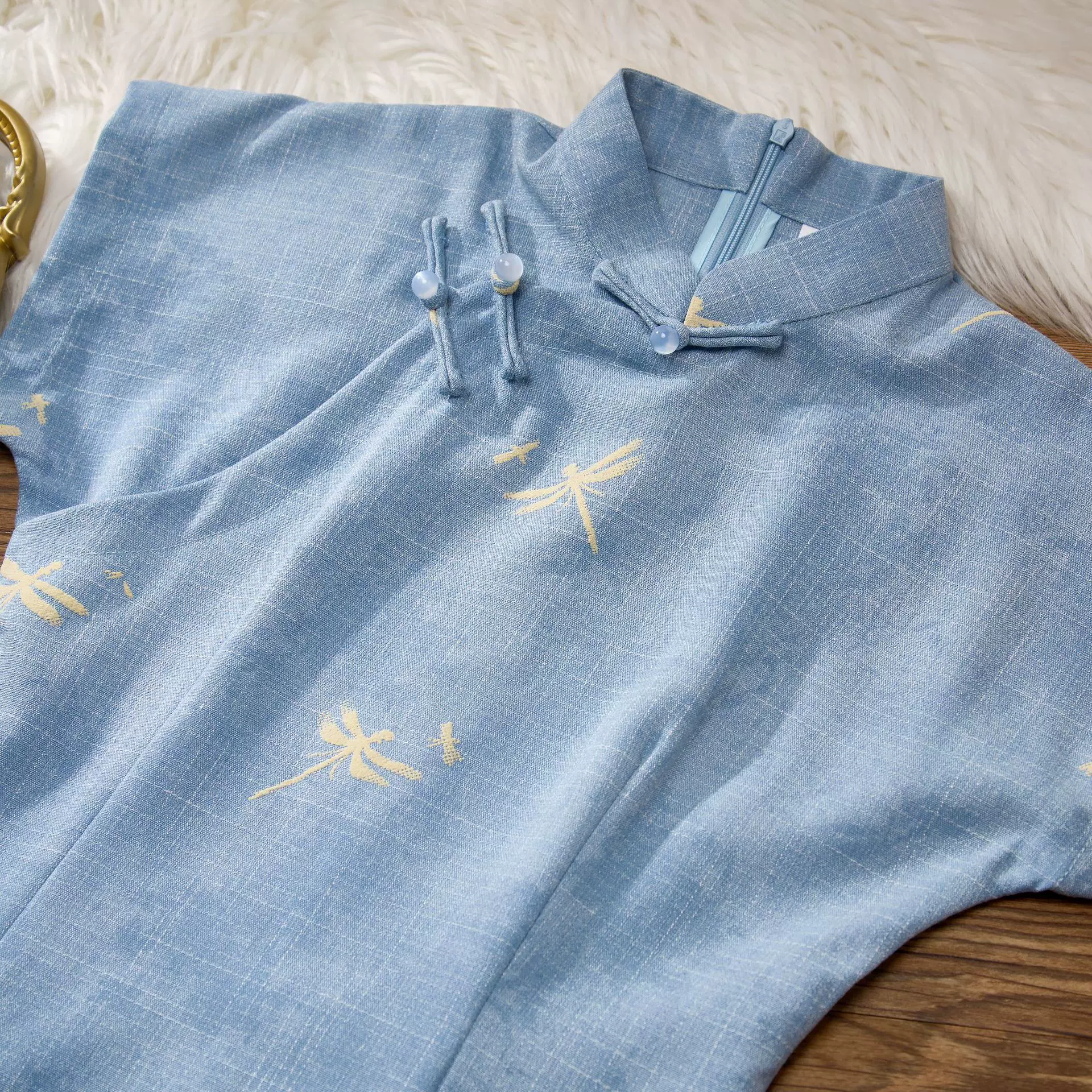 2025夏季新款竹节麻新中式改良小蜻蜓胶印别致长款拉链连肩袖旗袍