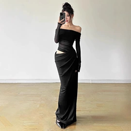 连衣裙;女式针织衫;时尚休闲套装