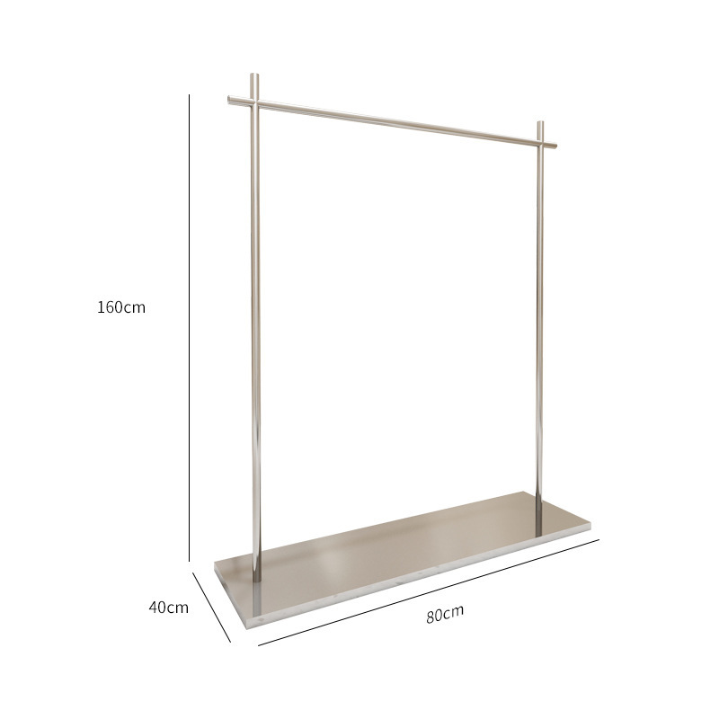 길이 80cm 폭 40cm 높이 160cm