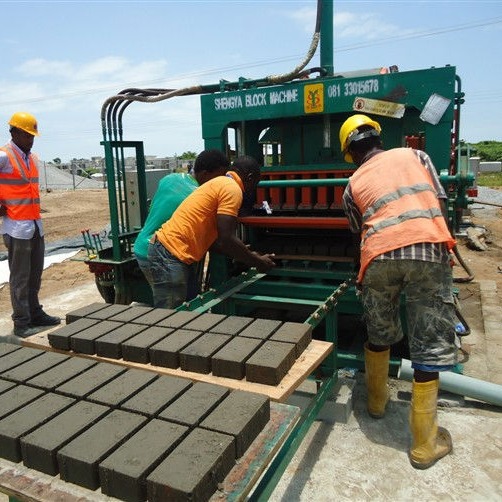 QT5-15全自动液压砖机生产线 水泥空心砖机生产设备 砖机生产设备