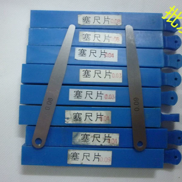 Штангенциркуль цельный, толщина 0,02-1,0 мм, зазорный штангенциркуль из пружинной стали, длина штанги 100-300 мм.