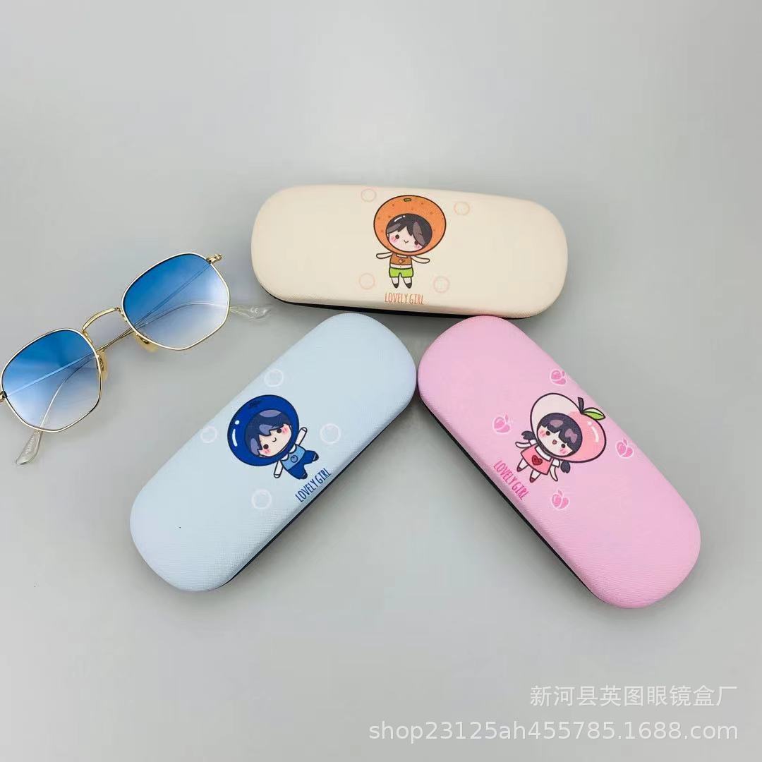 Brand glasses