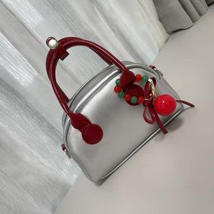 С���OӋʢ���������^����Ůʽ2025�¿��|��������μ�б��С��Ů