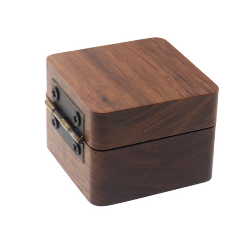 Wholesale Guitar Pick Box Black Walnut Storage Box Magnetic Buckle Collection Box 3 Picks + Pick Box