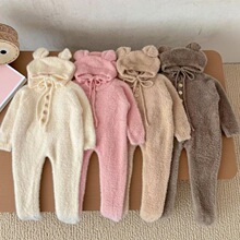 秋冬季衣服小月龄宝宝保暖包脚睡衣新生婴幼儿长袖连体衣长裤爬服