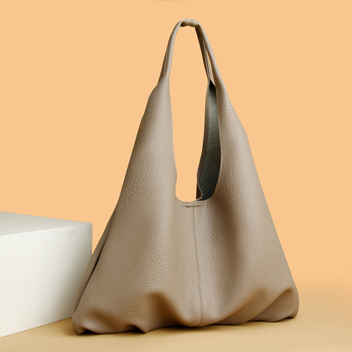 Large bag for women  new trendy simple soft leather shoulder bag fashion commuting large capacity casual mother-in-law tote bag