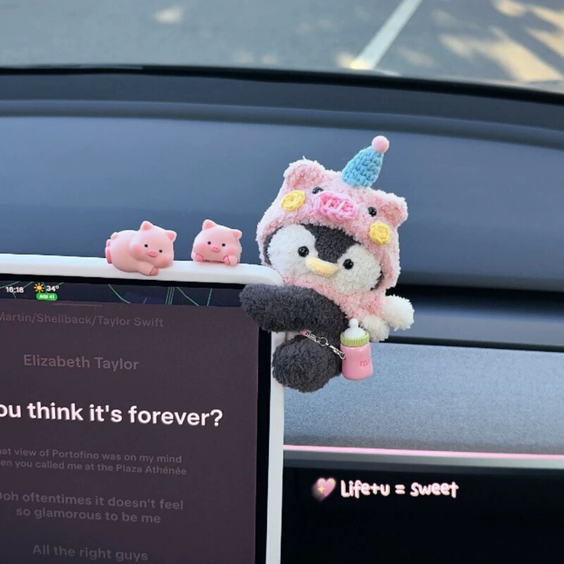 Plush Doll Car Dashboard Ornament Cute Cartoon Car Dashboard Decoration Creative Car Accessories for Women