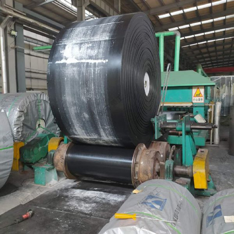 PVG1250s带宽1200mm橡胶面整芯阻燃输送带 大倾角橡胶阻燃输送带