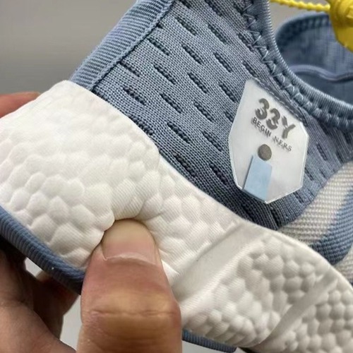 Men's Running Shoes Summer Shoes Athletic Shoes Breathable Flyknit Running Shoes Lightweight Mesh Shoes for Men Casual Shoes