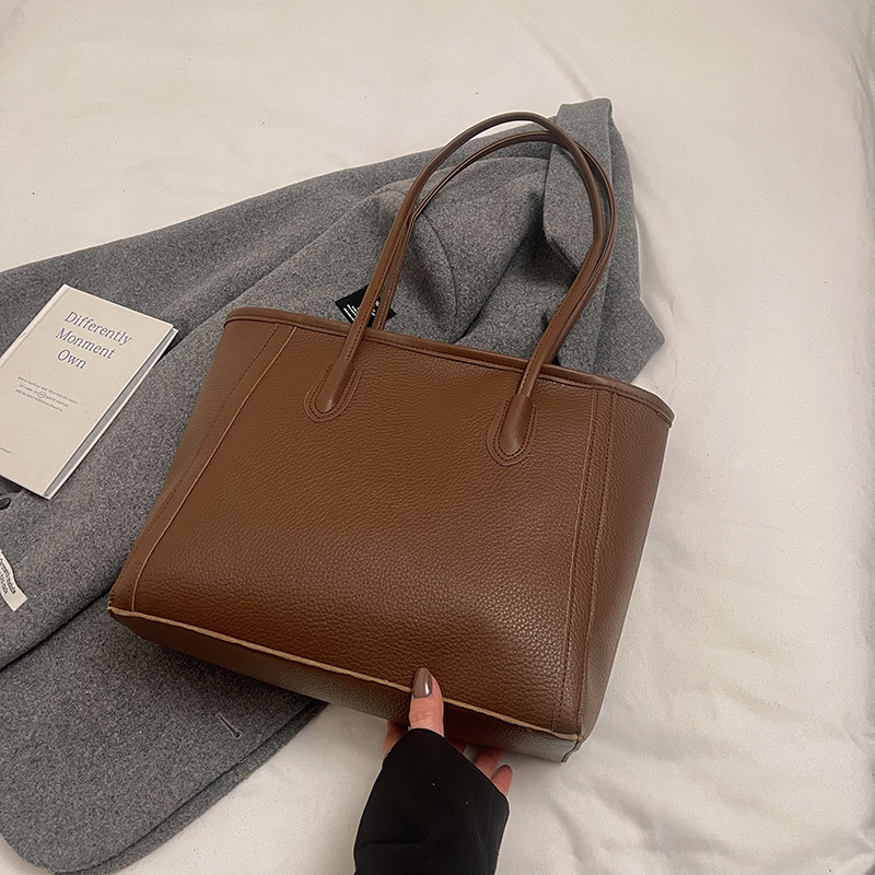 Bolso de alta calidad de gran capacidad para mujeres 2024 nuevo otoño y invierno versátil bolso de viaje de mujer bolso de hombro