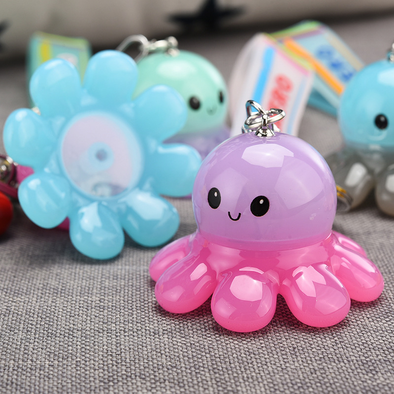 Creative Illuminated Octopus Acrylic Keychain Wholesale Nihaojewelry display picture 4