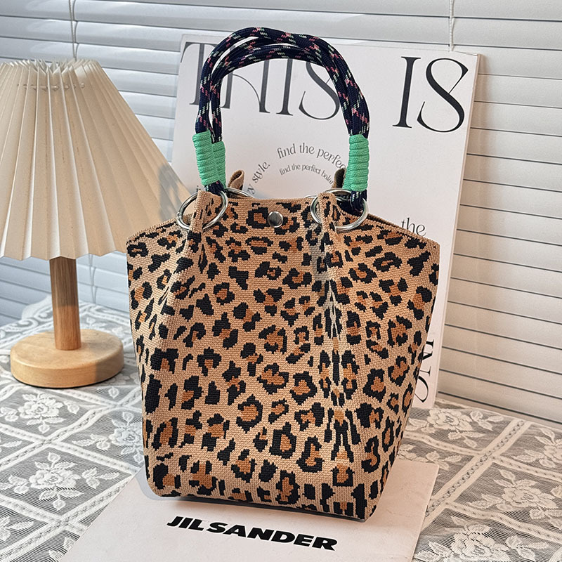 HKB9170 impresión de leopardo khaki