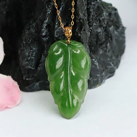 吊坠;和田玉项饰;翡翠项饰