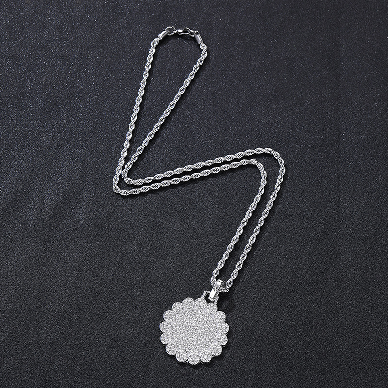 Rhinestone Sunflower Pendant Necklace And Bracelet Set Elegant_voghion.com