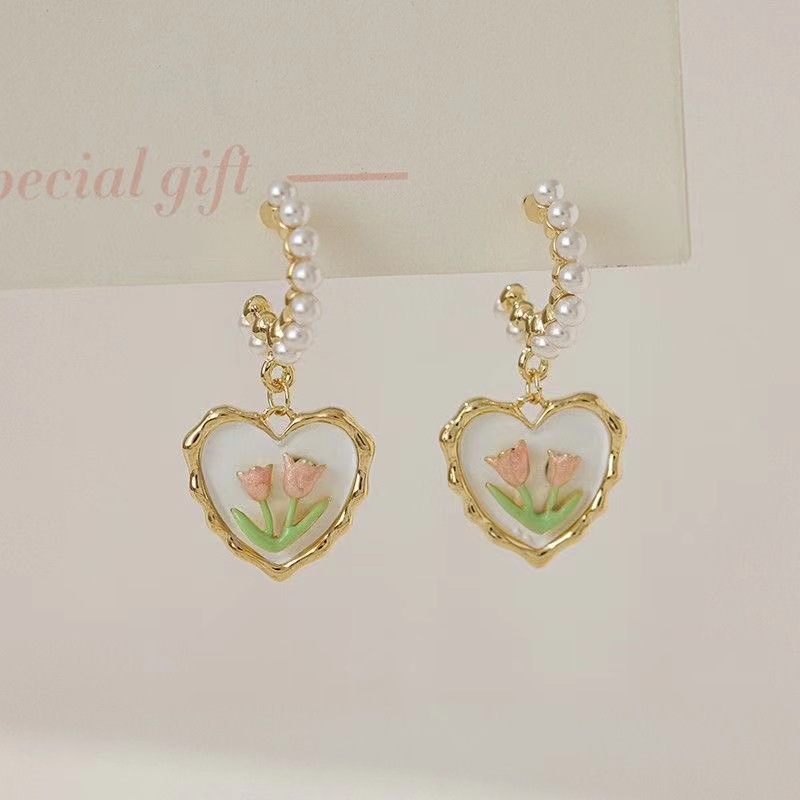 10g Weight Artificial Pearls Inlay Material 1 Pair Sweet Heart Shape Flower Enamel Inlay Alloy Artificial Pearls Drop Earrings