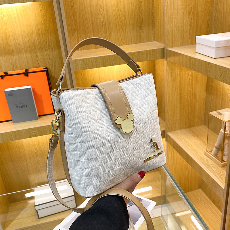 2023 spring new live broadcast good style trendy fashion high-end niche bucket one-shoulder cross-body handbag women's bag_voghion.com