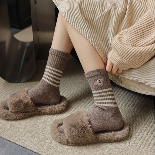 Wool Striped Girls Mid-Calf Socks for Autumn and Winter, Fleece Lined, Thick and Warm, Cute Cartoon Embroidered Puppy Pile Socks