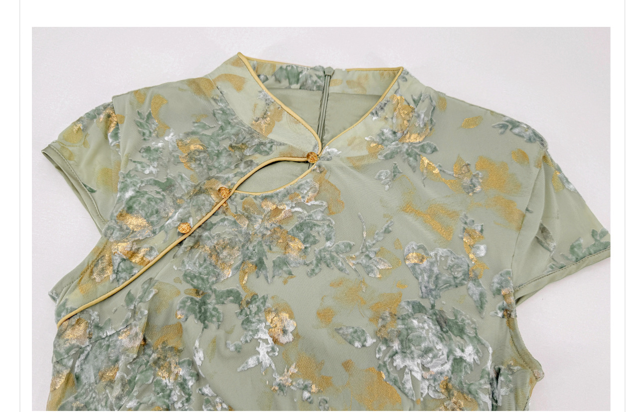 Đầm maxi nữ cổ đứng ren hoa thêu tay dài — Xanh lá cây nhạtcolor chi tiết 18